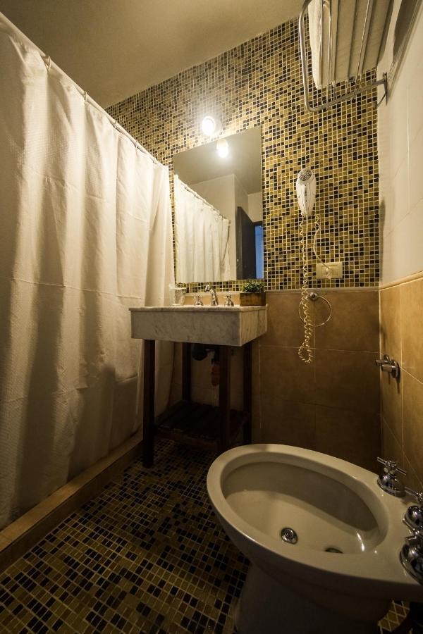 Costalago Suites- By Hvh Villa Carlos Paz Extérieur photo